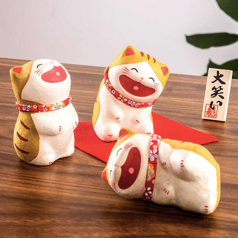 Kyoto paper mâché Washi Laughing Lucky Cat Yellow Brown Dot