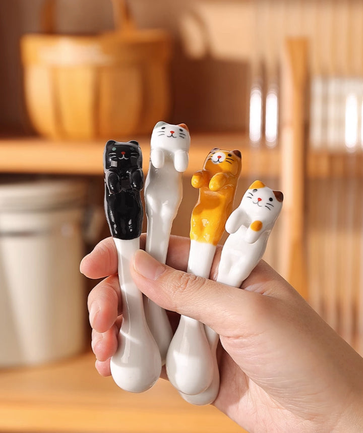 Hangable Ceramic Coffee Spoon Kuro Neko (Black Cat 11*2*3cm)