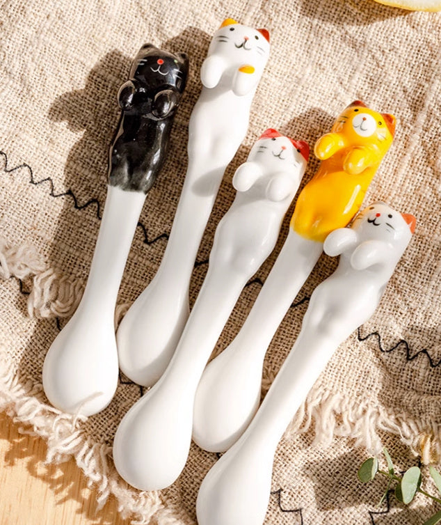 Hangable Ceramic Coffee Spoon Shiro Neko (White Cat No.2 11*2*3cm)
