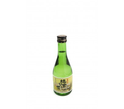 Choryo Yoshinosugi Taru Sake 300ml 15,5%